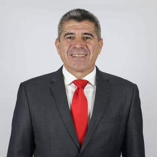 Foto oficial de HÉCTOR RUBEN FIGUEREDO NOTARIO